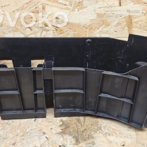 rrr-part-2576-fa10ffbfbc584515c89674785cb2dcb0 Mercedes-Benz CLS C219 Tööriistakast
