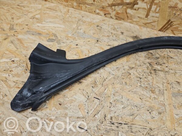 Mercedes-Benz CLS C219 Front door rubber seal