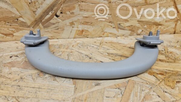Mercedes-Benz CLS C219 Front interior roof grab handle