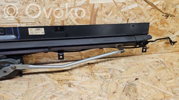 rrr-part-2610-ac05ffcb5d49762651a014032f92b434 Audi A6 S6 C6 4F Elektriline tagaakna päikesesirm