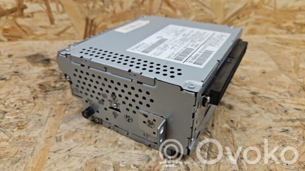Volvo V70 Radio/CD/DVD/GPS head unit