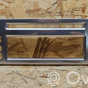 rrr-part-2649-b02427901237850b9ff34555b7339165 Volvo V70 Raadio/GPS-süsteemi kate