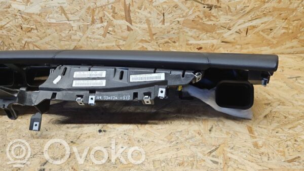 rrr-part-2660-d28240ac8135b9799733a4846eaa0eab Mercedes-Benz CLS C219 Armatuurlaud