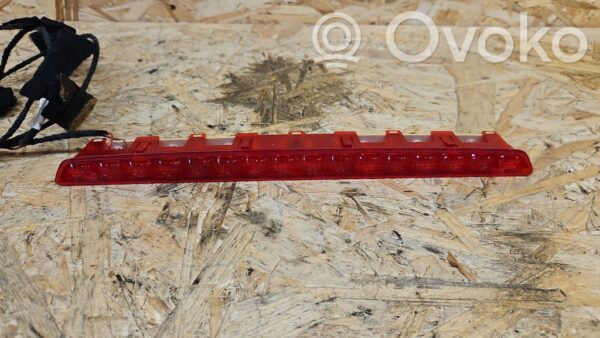 rrr-part-2676-49ab25313d905ab5e5621c7dcc7f8910 Mercedes-Benz CLS C219 Third/center stoplight