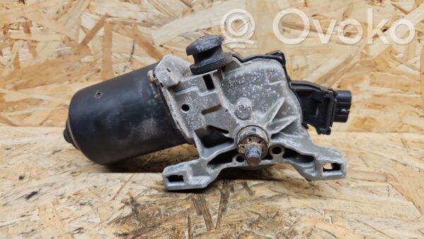 Toyota Avensis T250 Wiper motor