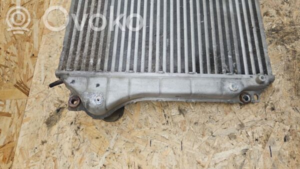 Toyota Avensis T250 Intercooler radiator
