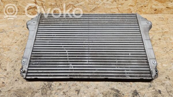 Toyota Avensis T250 Intercooler radiator