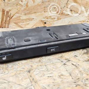 rrr-part-2777-7759dd058bb9400f1a766b8b16a80af7 BMW 5 E60 E61 Istmesoojenduse lüliti