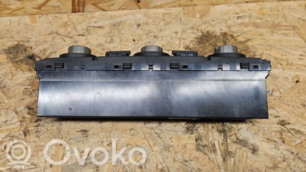 BMW 5 E60 E61 Climate control unit