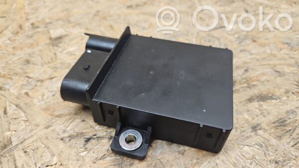 BMW 5 E60 E61 Glow plug pre-heat relay