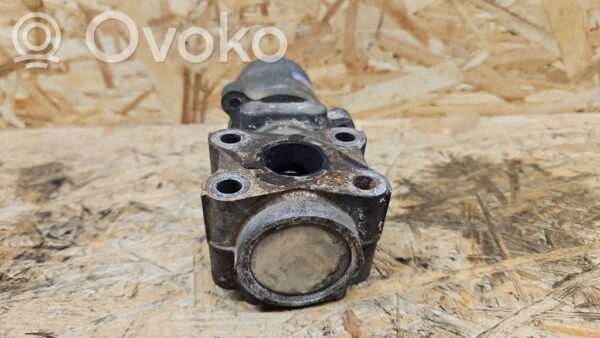 rrr-part-2798-e73bc77e2e74d5461f98a5d98e67957f Toyota Avensis T250 EGR valve