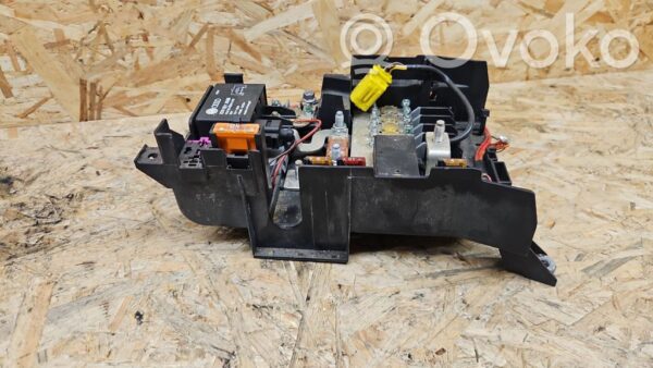 rrr-part-2802-402b5fcf563a2caa181b3cf3603749cd Volkswagen Touareg I Fuse module