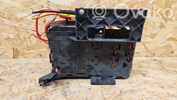 rrr-part-2802-459e6811fad69ff9e457e85c4069da28 Volkswagen Touareg I Fuse module