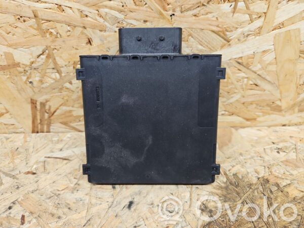 rrr-part-2848-c5b9f5aa8962f584d9968c9989d35179 Audi A5 Sportback 8TA Voltage converter/converter module