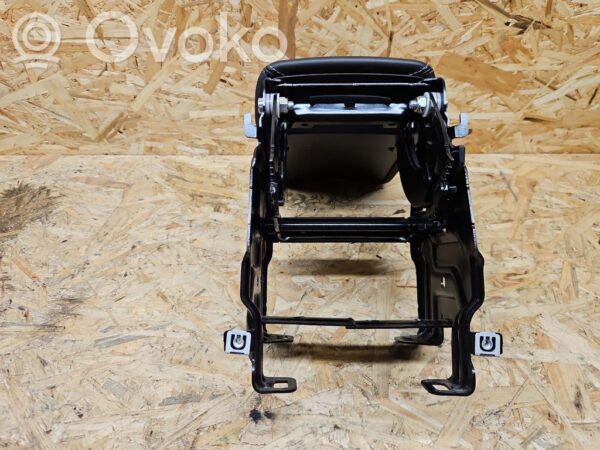 rrr-part-2908-e8d757b2f03ff1ef20be35590cfead60 Audi S5 Käetugi