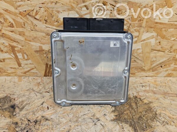 Audi A6 S6 C6 4F Mootori aju ECU