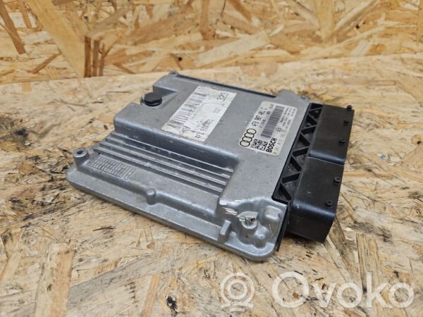 Audi A6 S6 C6 4F Mootori aju ECU
