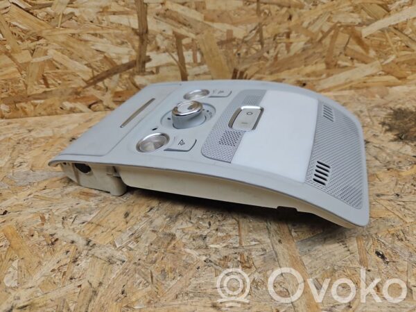 rrr-part-2922-b92c9cd46697e6dfdfe53f65055f3569 Audi S5 Esiistme valgusti