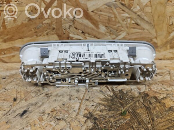 rrr-part-2925-3bc4bde220c8510116ca1a2336b88e39 Audi S5 Tagumise istme tuli