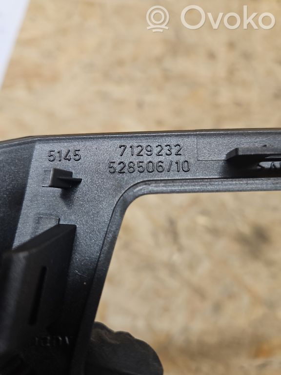 rrr-part-2956-d59acf97875b5c92be1dff0d9de6690a BMW 5 E60 E61 Muu pakiruumi/pakiruumi viimistluselement