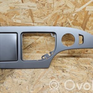 rrr-part-2960-545ed9ee47df52ab2489d063dd7a26ad BMW 5 E60 E61 Keskkonsooli iluliist