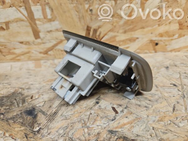 rrr-part-2974-58ea811fbbe03b3002088a9a99ed0156 Subaru Outback Tagumise istme tuli