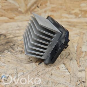 rrr-part-2983-5317629d468ca4e3251de886c5d154b7 Subaru Outback Kütteseadme puhuri mootor/ventilaatori takisti