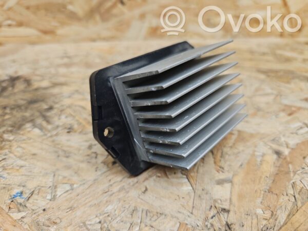 rrr-part-2983-c8a999c5869892a97bd30b34e4bc77d6 Subaru Outback Kütteseadme puhuri mootor/ventilaatori takisti
