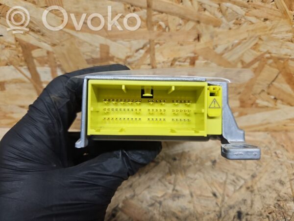 rrr-part-2989-70f429473ecef038e919b8126914c528 Subaru Outback Turvapadja moodul