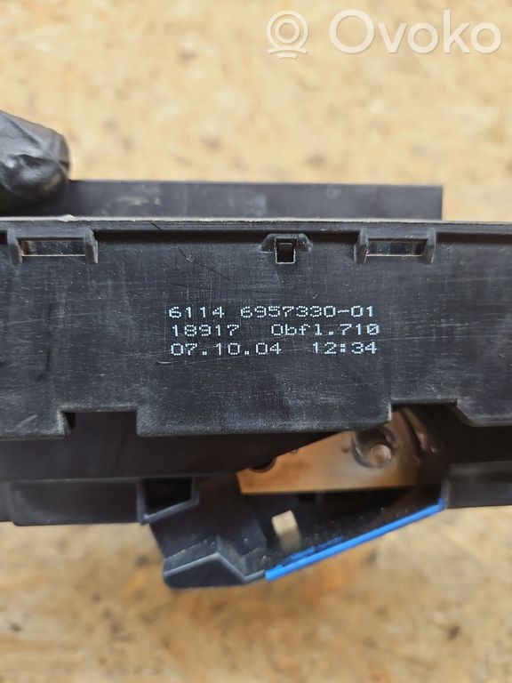 rrr-part-3011-d6c040dde8a99a3f8a17f3a02d5738fa BMW 5 E60 E61 Fuse module