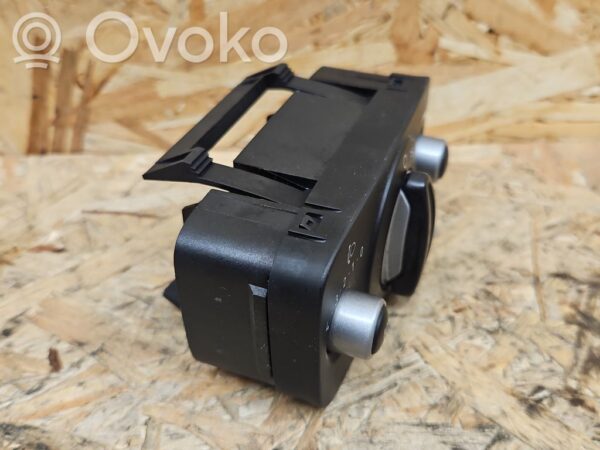 Ford Galaxy Light switch