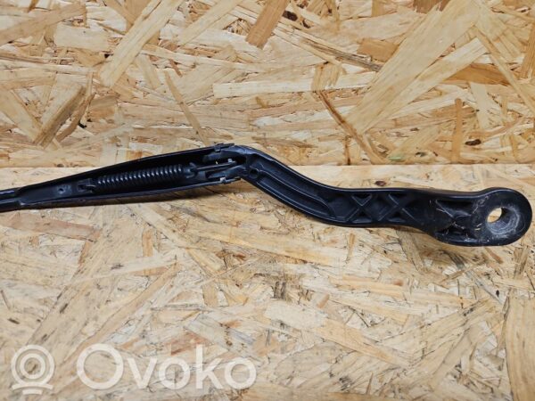 Ford Galaxy Front wiper blade arm