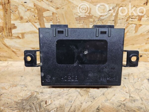 Volkswagen Touareg I Parking PDC control unit/module