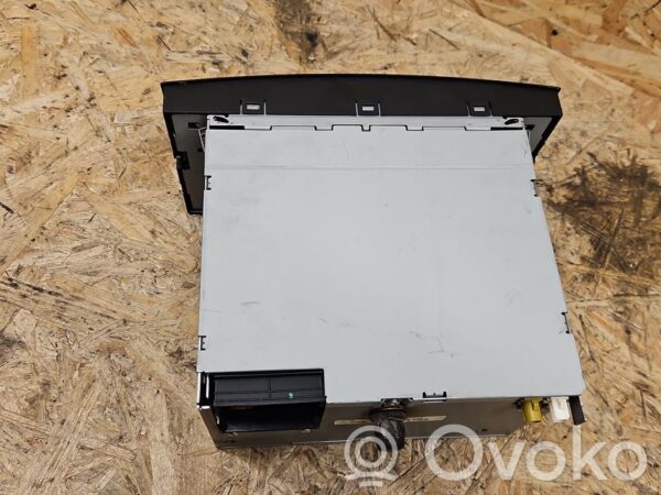 rrr-part-3054-0a45391ac462f552955c55468edf7708 Volkswagen Touareg I Radio/CD/DVD/GPS head unit