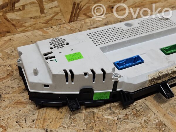 rrr-part-3055-2f8f7d03aca8d61d808e7babf0be8440 Volkswagen Touareg I Speedometer (instrument cluster)