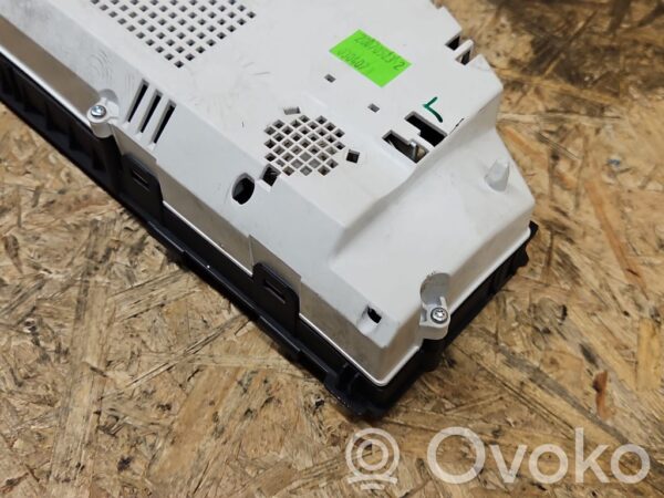rrr-part-3055-304be55f2e267e3d8450c94d6fa83c61 Volkswagen Touareg I Speedometer (instrument cluster)