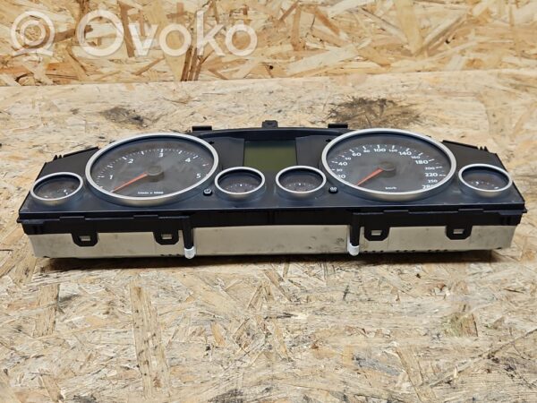 rrr-part-3055-badec86d41a5ef4ce68bdc1e1301239b Volkswagen Touareg I Speedometer (instrument cluster)