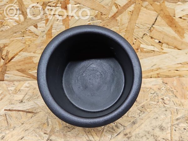 rrr-part-3058-a2948ea447843336aeea79f2e46996df Ford Galaxy Cup holder