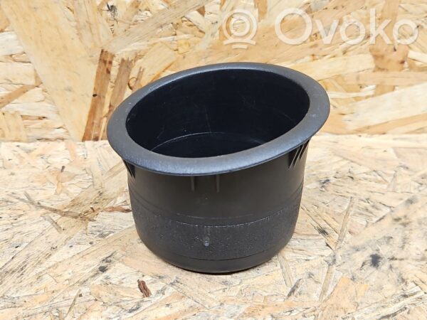 rrr-part-3059-327c87c733eca68b59780a2bf00d8a04 Ford Galaxy Cup holder