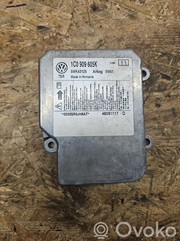 Skoda Fabia Mk2 (5J) Airbag control unit/module