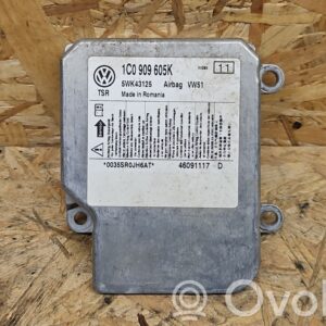 Skoda Fabia Mk2 (5J) Airbag control unit/module