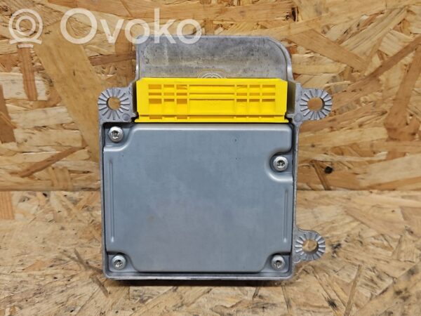 Skoda Fabia Mk2 (5J) Airbag control unit/module