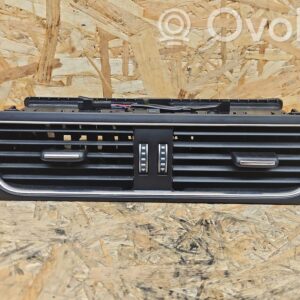 Audi S5 Dash center air vent grill