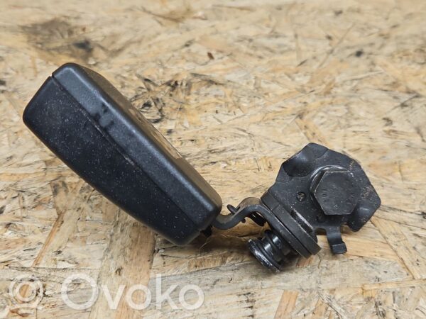 rrr-part-3085-2cf2ab7614b5dd7d22612149f9dbac01 Audi S5 Rear seatbelt buckle