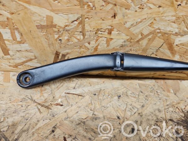 Audi S5 Front wiper blade arm