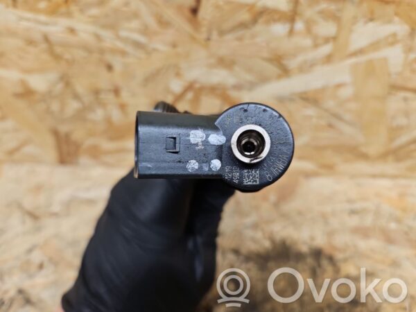 BMW 5 E60 E61 Fuel injector