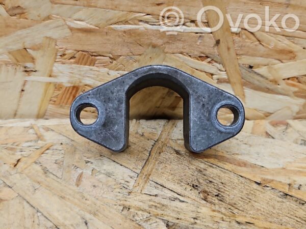 BMW 5 E60 E61 Fuel Injector clamp holder
