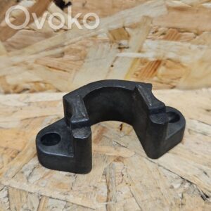BMW 5 E60 E61 Fuel Injector clamp holder