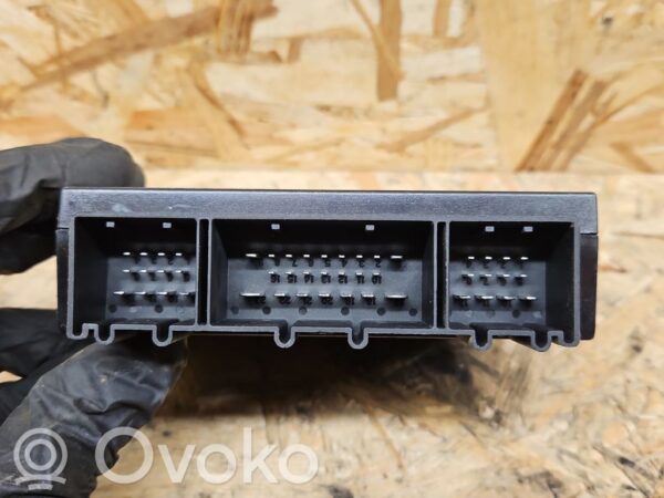 rrr-part-3131-cc448212d6eddd0f49a085d8b6316356 Skoda Fabia Mk2 (5J) Comfort/convenience module