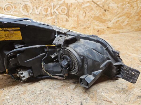Subaru Outback Headlight/headlamp